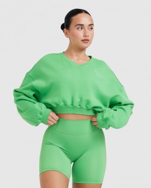 Oner Active All Day Est 2020 Crop V-Neck Tröjor Gröna | YRCF-79324